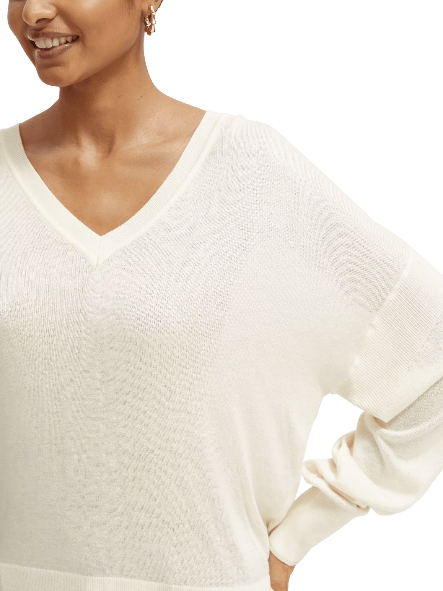 Scotch & Soda Relaxed fit V-neck sweater MDL-DTL1