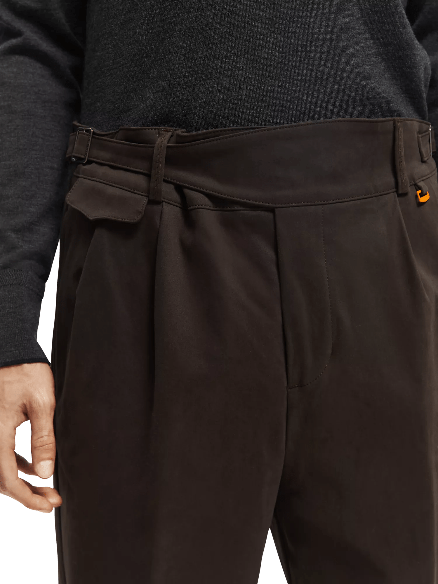 Scotch & Soda Pantalon en coton à pinces avec détail à la taille NHD-DTL2