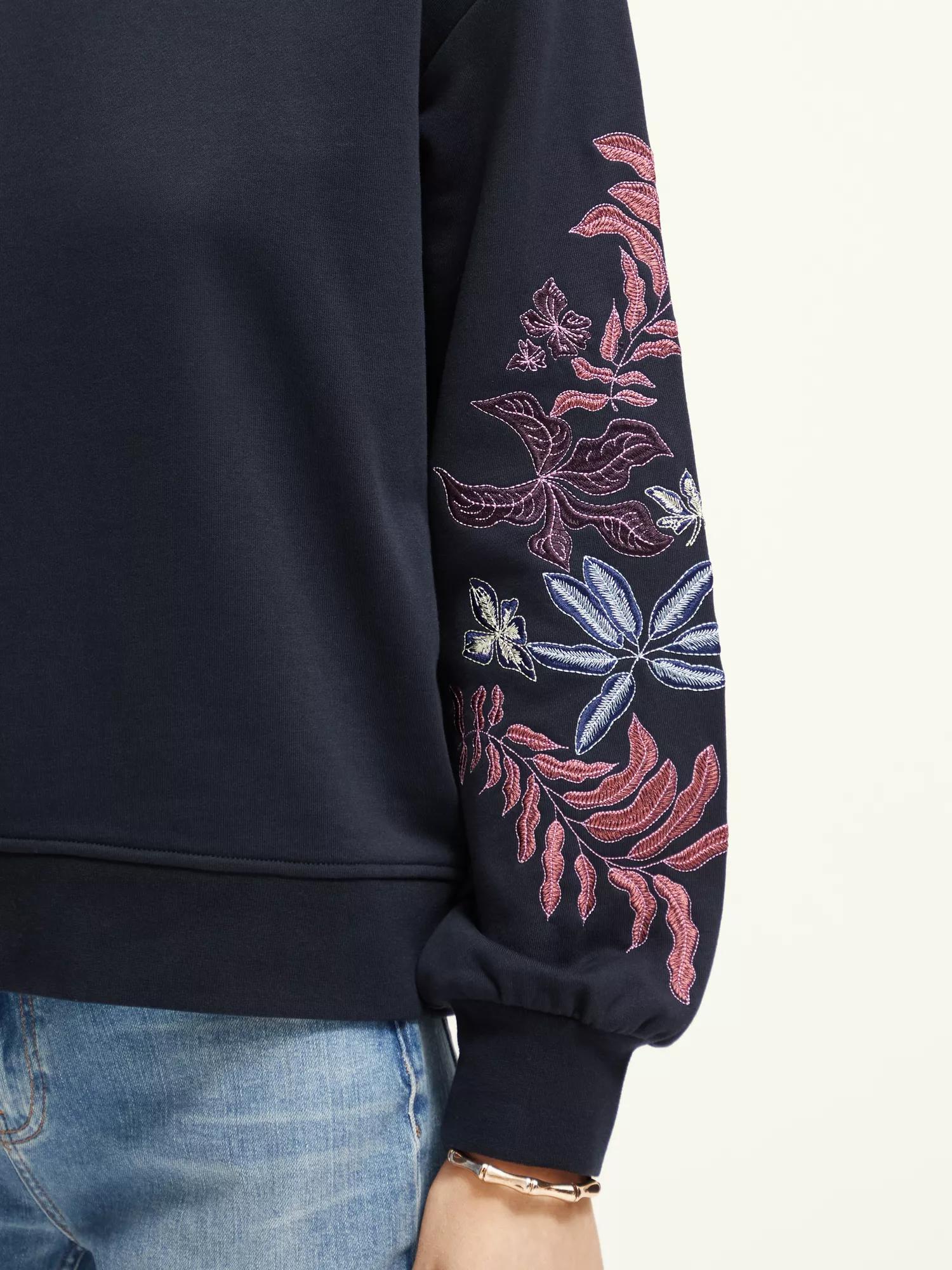 Scotch & Soda Embroidered crewneck sweatshirt MDL-DTL1