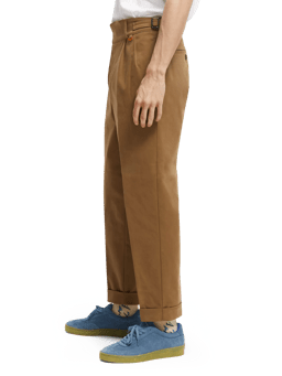 Scotch & Soda Cotton pleated pant with waist detail NHD-SDE